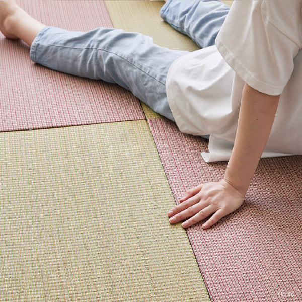 カラフル置き畳 四季 【大】 約82×82×1.5cm 【同色6枚セット】【約3畳】 縁なし畳 システム畳 ユニット畳 ポップ かわいい フローリング 床 布団の下 い草 マット 琉球畳風 和風 井草 いぐさ フローリング畳 ヘリなし 萩原