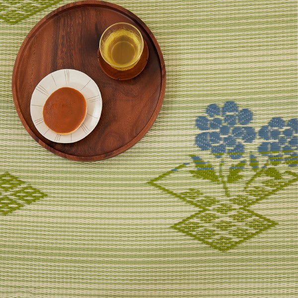 ビニール風花ござ #110 結び 約264×352cm 【58間6畳】6帖 敷き詰めカーペット 屋外屋内兼用 洗えるラグ 和風敷物 花茣蓙 柄上敷き ペット い草風カーペット 畳の上に敷くもの 国産 掃除しやすい 長さ調節 畳交換 畳替え 表替え 年中 萩原 春夏秋冬 涼しい ひんやり