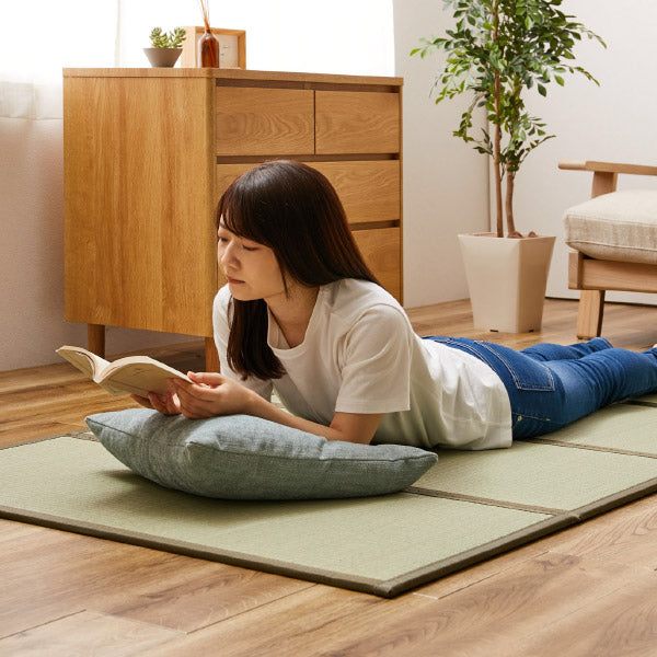 【4枚組セット】家族4人分 4つ折り い草の畳マットレス くらま【シングル】【約1畳強】約幅100×長さ200×厚み1.1cm 置き畳 布団 マット 床 い草マットレス プレイマット 和室 和風 子供部屋 折りたたみ 寝室 畳 マット イグサ いぐさ フロアー畳 家族分 萩原