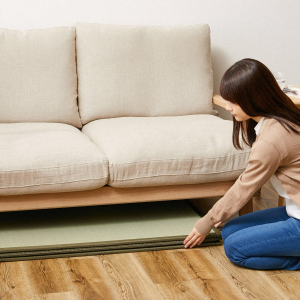 4つ折り い草の畳マットレス くらま【シングル】【約1畳強】約幅100×長さ200×厚み1.1cm 置き畳 布団 マット 床 い草マットレス プレイマット 和室 和風 子供部屋 折りたたみ 寝室 畳 マットイグサ いぐさ フロアー畳 フローリング畳 萩原