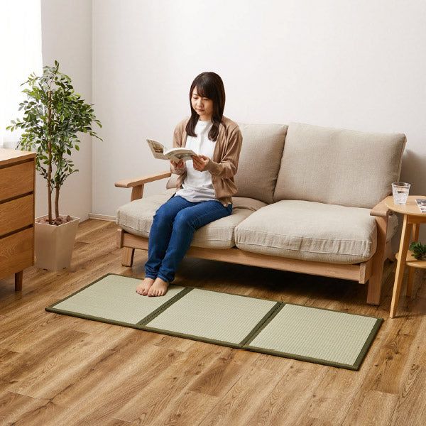 3つ折り い草の畳マットレス くらま【子供布団サイズ】【約1畳弱】約幅60×長さ150×厚み1.1cm 置き畳 畳める畳 布団 マット 床 い草マットレス 和室 和風 子供部屋 折りたためるマット キッズマット キッズサイズ 畳 マット イグサ いぐさ フロアー畳 フローリング畳 萩原