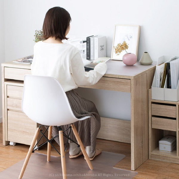 日本製 半透明マット【S】デスクマット 約90×60cm 【厚さ1.5mm】 【半透明・クリア・ソフト】 フロアマット テーブルマット 床の保護 キズ防止 保護マット 汚れ防止 入学準備 オフィス リモートワーク 萩原