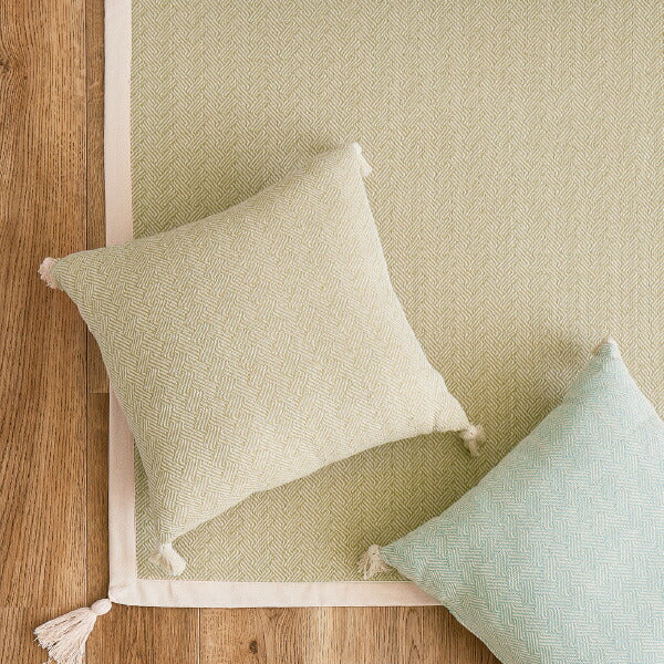 ラグ 洗える 洗濯機で洗える 綿100% アルト 約90×185cm【ウレタン3mm】【約1畳】 インド綿 コットン100% ラグマット タッセル付き ナチュラル かわいい おしゃれ オールシーズン 小さめ 長方形 萩原 秋冬用 涼しい