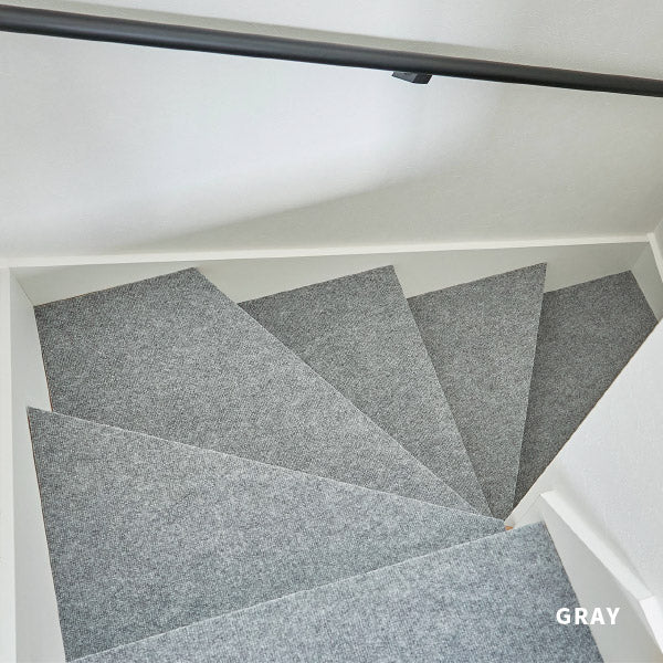 【17枚セット】自分でカットできる 洗濯機で洗える 吸着 階段マット 踊り場付き 滑り止め ピタロ (約90×21cm 15枚・90×90cm 2枚)フリーカット 階段用マット 階段 マット 三角 台形 ペット 薄手 DIY 無地 萩原 春夏秋冬用