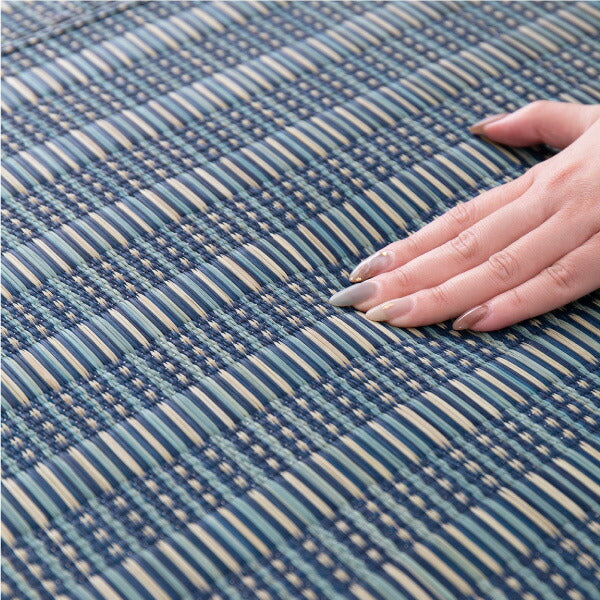 もっちり厚手 ウレタン入り い草ラグ カーペット 仙名 約180×180cm 【約2畳】 【正方形】 【裏貼有】 抗菌 防臭 い草カーペット ござ ラグマット 無地 シンプルモダン ふっくら 防音 いぐさ 井草 イグサ いぐさ 年中 萩原 春夏秋冬 涼しい ひんやり