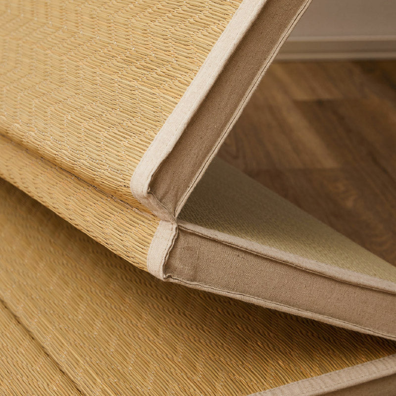 ふっくら い草マットレス 6つ折り 陽葵(ひまり) 約80×180×4cm 折りたためるお昼寝マット ごろ寝マット 黄色 イエロー ござ ゴザ 井草 イグサ いぐさ 父の日 プレゼント ギフト 萩原 春夏秋冬用