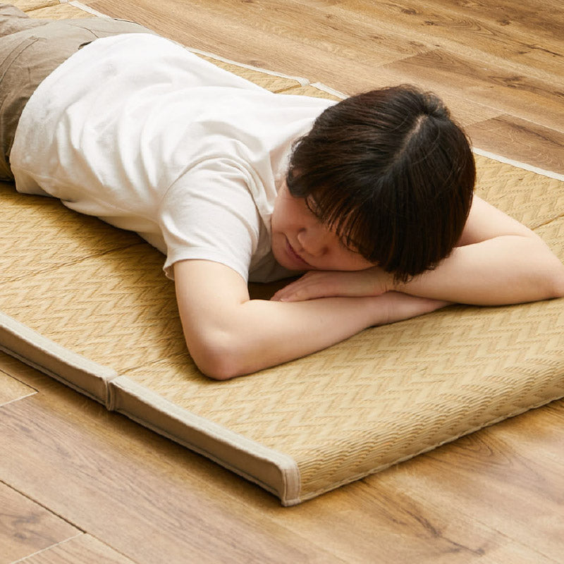 ふっくら い草マットレス 6つ折り 陽葵(ひまり) 約80×180×4cm 折りたためるお昼寝マット ごろ寝マット 黄色 イエロー ござ ゴザ 井草 イグサ いぐさ 父の日 プレゼント ギフト 萩原 春夏秋冬用