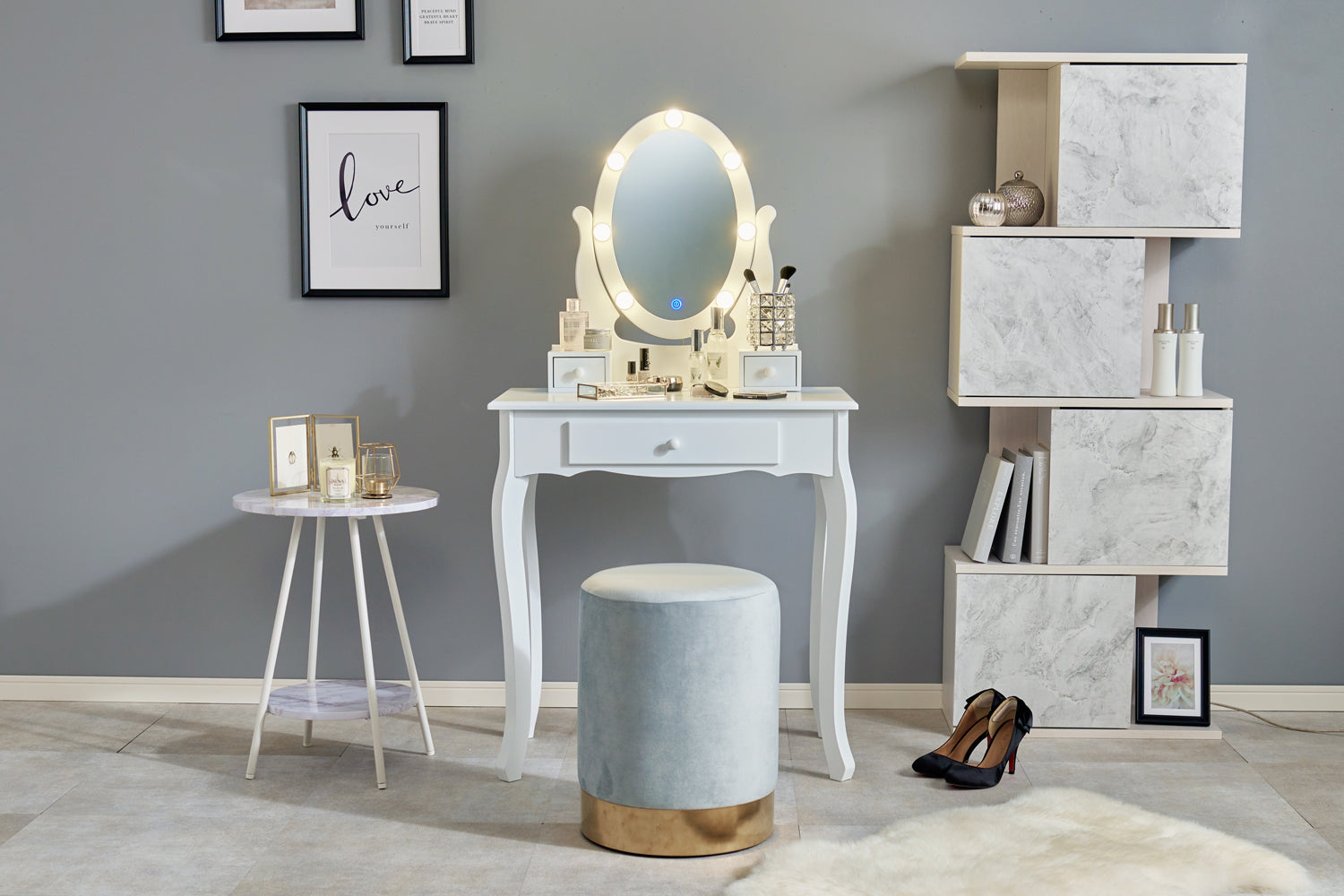 【1万円台から買える】おしゃれで可愛いドレッサーおすすめ | 北欧・白系・椅子付きなどコスパ最強の人気デザインが勢ぞろい！