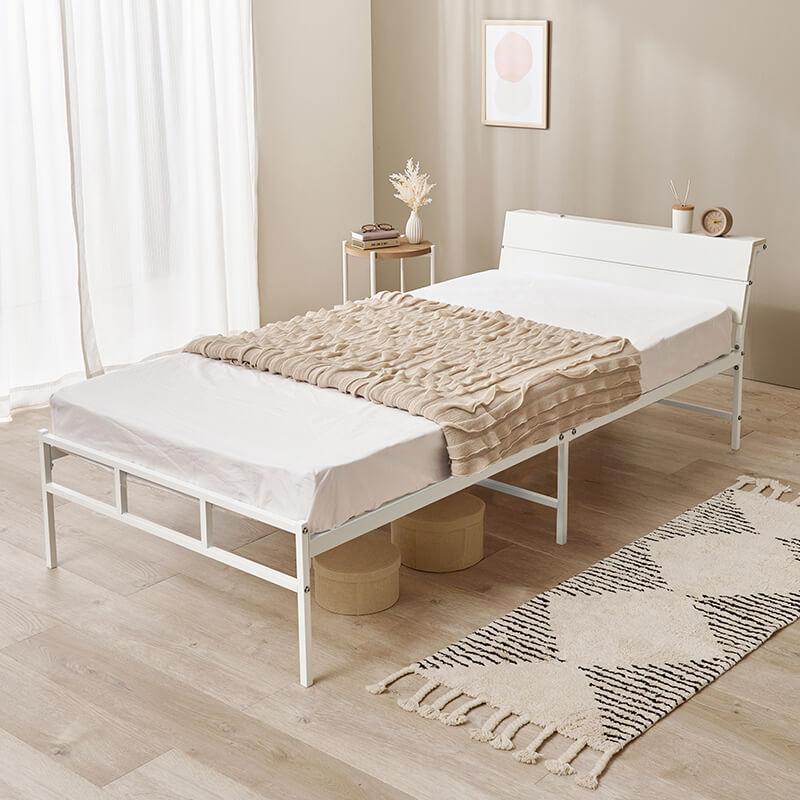 【新色登場】[シングル/セミダブル] 頑丈パイプベッド コンセント付き（フレーム単品orマットレスセット）