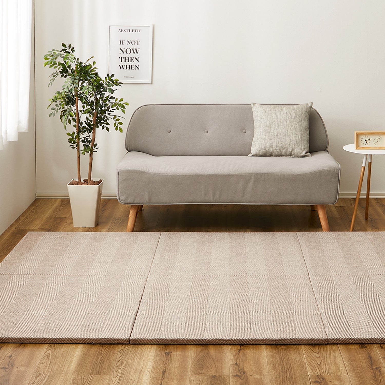 [82×82×2.5][単品/セット] 縁なし ファブリック置き畳 フローリングに置く畳 カットできる 滑り止め付き ヘリンボーン柄 ボーナ