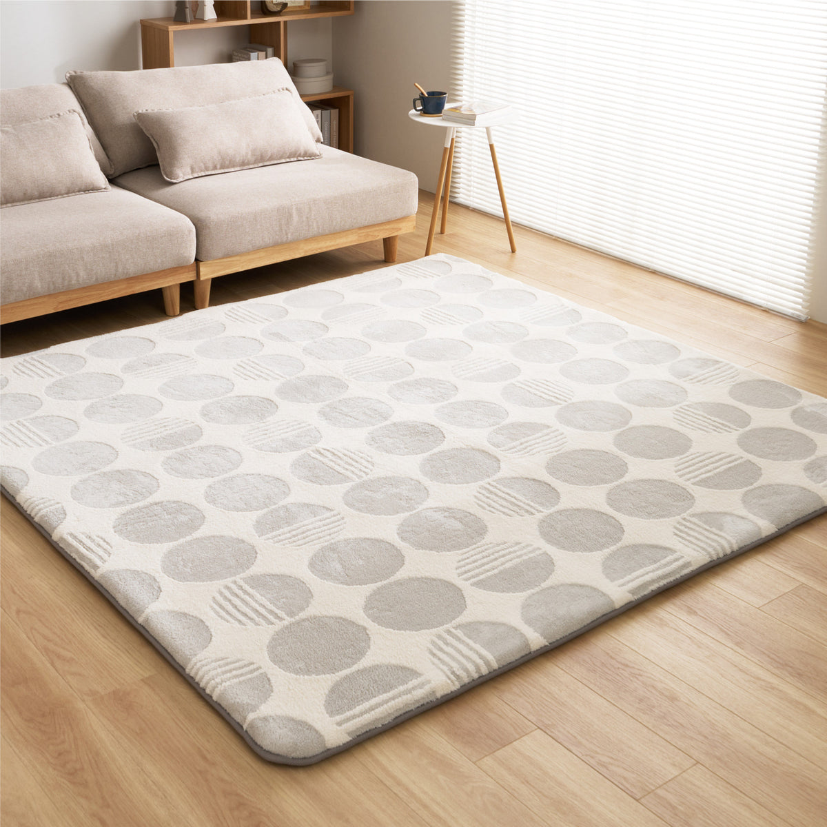 【新商品】[3サイズ] 洗える滑り止め付きラグ ふっくら厚手 北欧柄 HYGGE