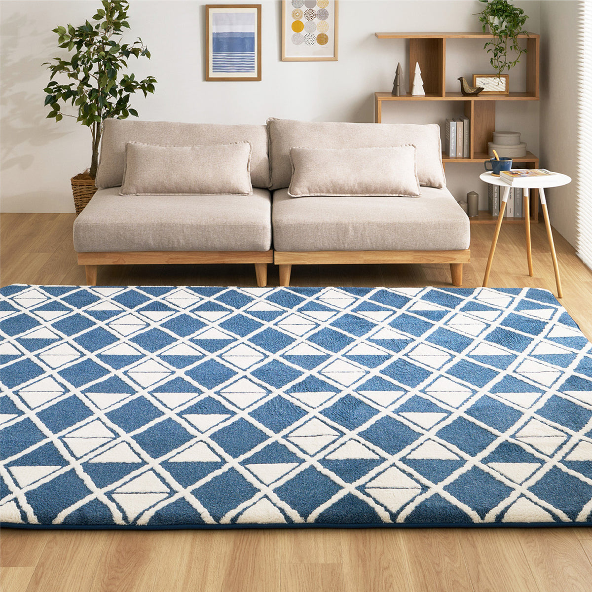 【新商品】[3サイズ] 洗える滑り止め付きラグ ふっくら厚手 北欧柄 HYGGE