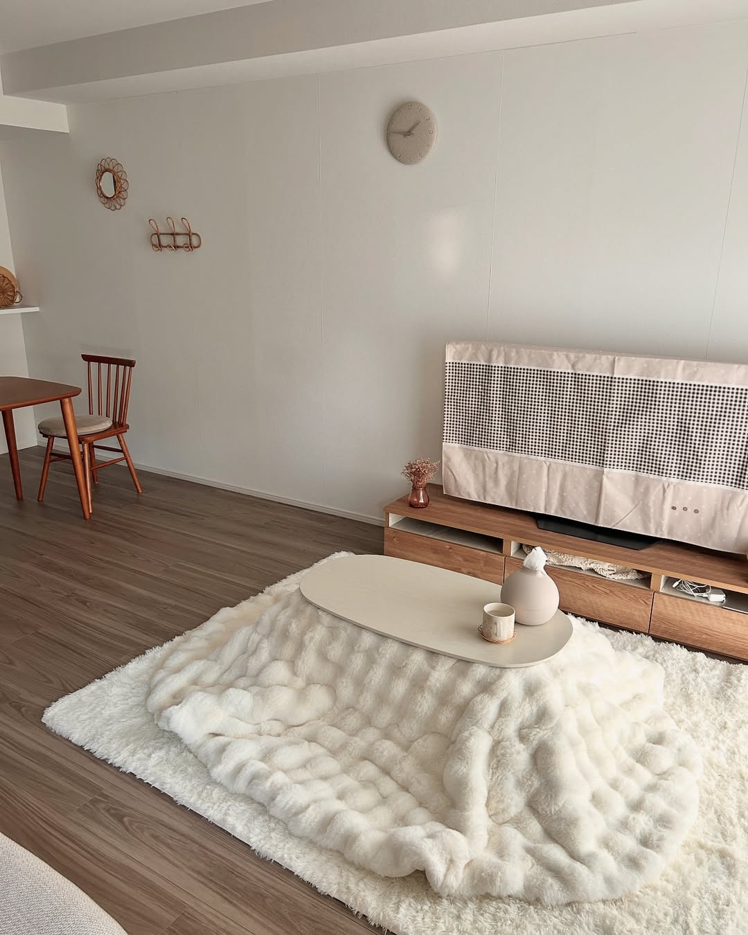 折りたたみテーブル正方形