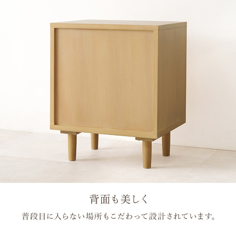 ヴィンテージ　木製サイドテーブル　剥離　扉収納付き 天然ラタンサイドテーブル [幅45] 扉収納付き Chai | おしゃれな